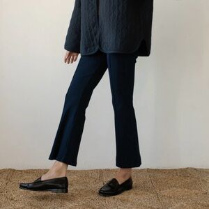 Like new! DONNI Rib Kick Flare - Navy